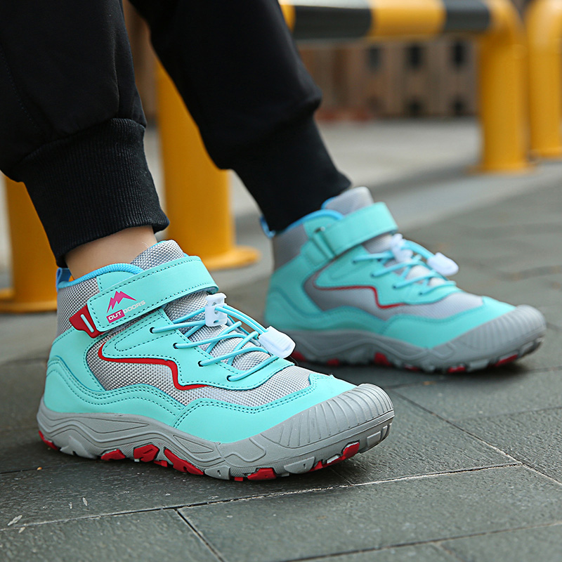 Outdoor anti slip Hiking Shoes - Kids Outdoor Ladder ulasan dan harga